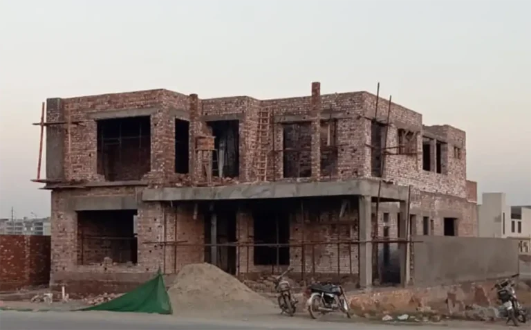 House-Construction-at-DHA-Phase-8-Lahore.webp